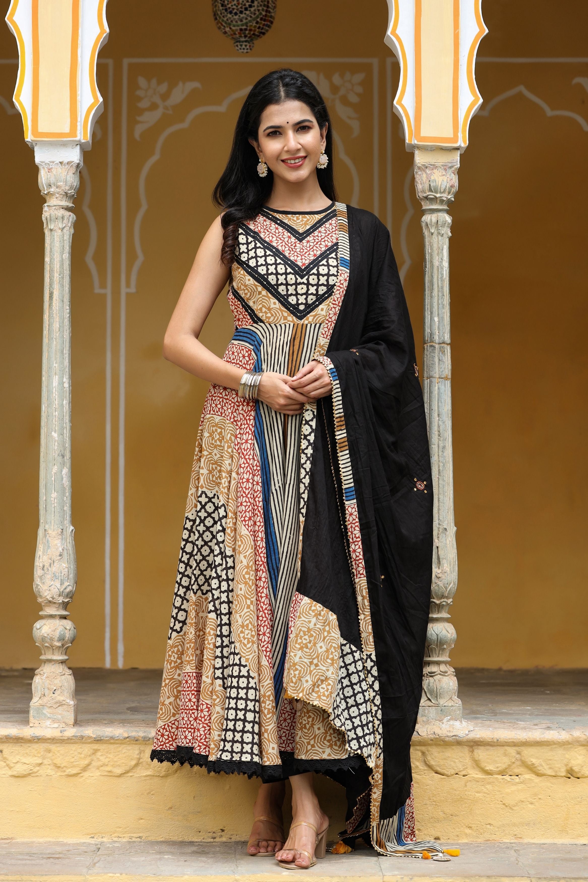 Golden block print suit set - Rangpur - 3448541